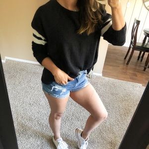 Brandy Melville sweater